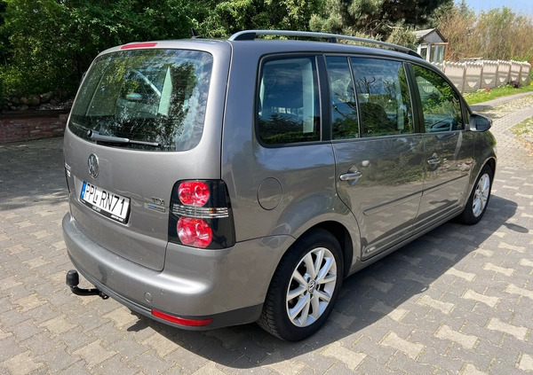 Volkswagen Touran cena 21900 przebieg: 202000, rok produkcji 2010 z Krośniewice małe 37